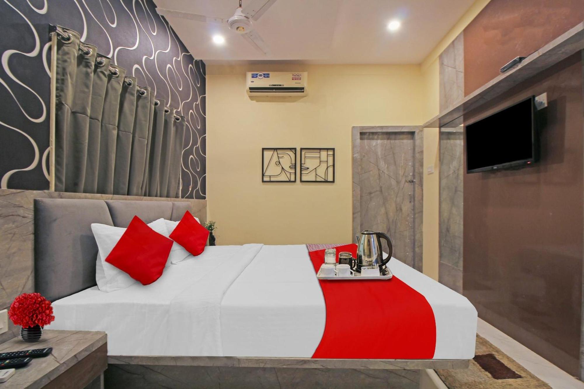 O Avenue Near Birla Mandir Hotel 3*